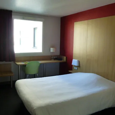 La Rochelle Centre Hotel